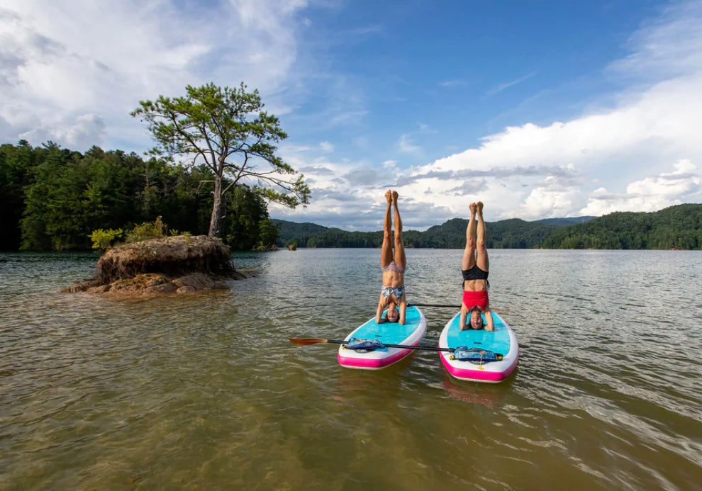 Stand Up Paddle TV on X: The folks at Body Glove introduced their new yoga  and fitness-specific paddle board - dubbed the Oasis - with features never  before seen for a board